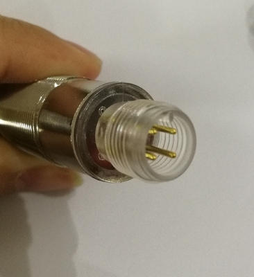 Tipo fotoeléctrico los 2cm del conector de los sensores M12 del metal M18 interruptor de 3 alambres de detección