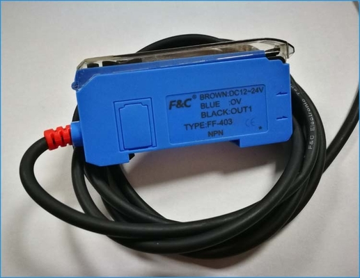 12V-24VDC luz roja amplificador de la fibra óptica del indicador digital de NPN o de PNP