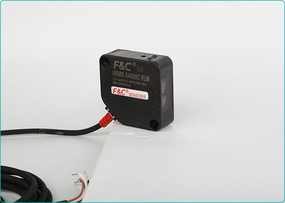 Sensor fotoeléctrico rectangular de larga distancia los 400cm 12VDC retrorreflectivo